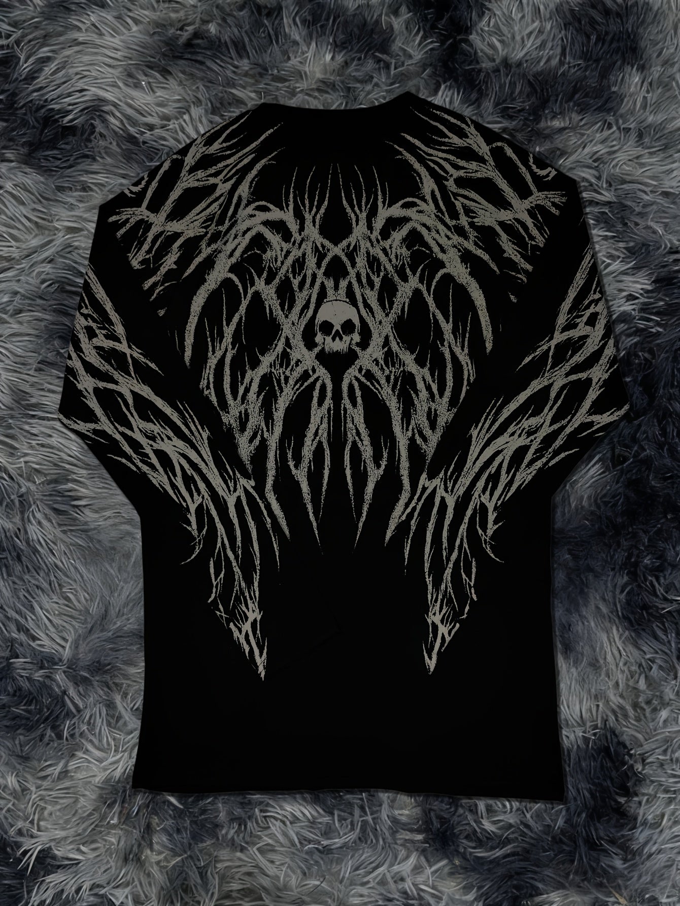 BreatheDivinity Compression Long Sleeve – Quick-Dry Muscle Fit (S–XXL)  If you want even shorter / more aggressive: